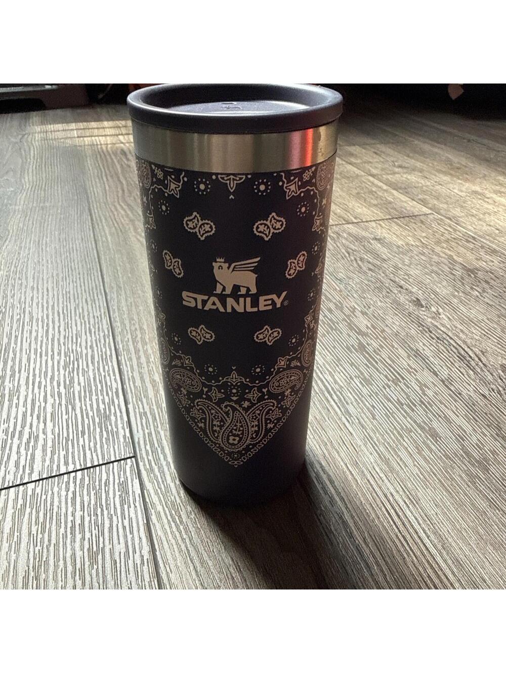 Stanley Blue Pink Bandana Mesa Rose  Collection - 10 oz Slim Can Cooler NWOT